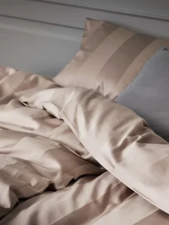 Dekbedovertrek BARBO satijn 140x200 zand
