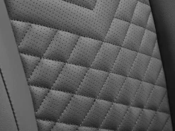 Gamestoel HALLUM met voetensteun zwart kunstleer