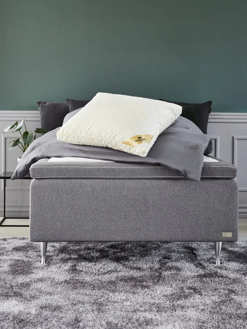 Kapok kussen 60x63/70 KRONBORG MELEGGA