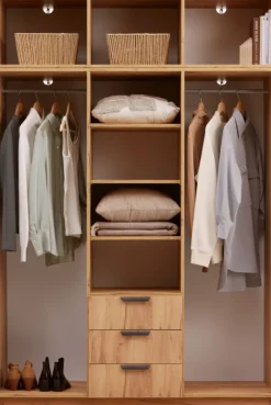 Kledingkast JENSLEV 144x176 eiken