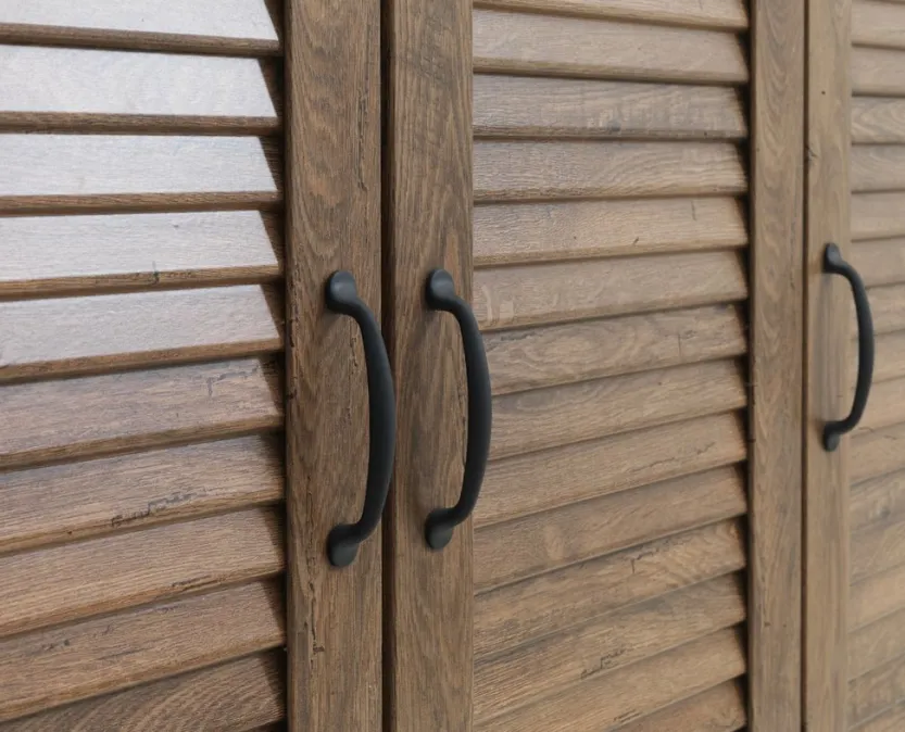 Kledingkast MANDERUP 128x199 3 deuren wild eiken kleur