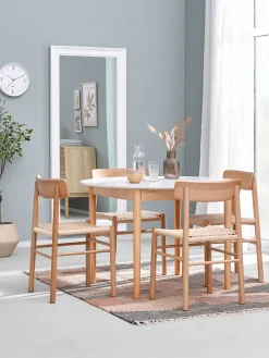 MARSTRAND Ø110 tafel wit + 4 ISLEV met armleuning eiken