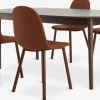MARSTRAND L200/280 tafel donker eiken + 4 EJSTRUP terracotta