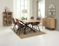 NORTOFT L200 tafel eiken + 4 HYGUM stoelen cognac