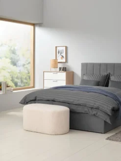 Poef OREBO 84x45 off-white teddy