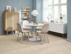 RINGSTED Ø100 tafel wit + 4 EJSTRUP stoelen beige