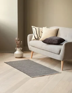 Sierkussen HVITVEIS 45x45 off-white