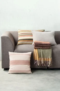 Sierkussen NATTLILJA 45x45 roze