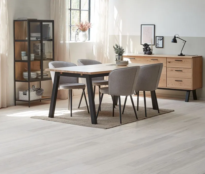 SKOVLUNDE L200 tafel naturel eiken + 4 RISSKOV lichtgrijs