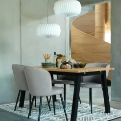 SKOVLUNDE L160 tafel naturel eiken + 4 RISSKOV lichtgrijs