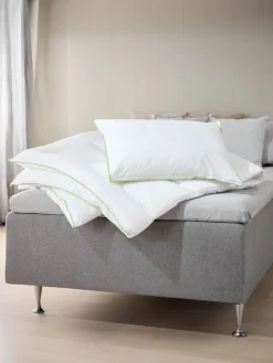 Synthetisch dekbed 135x200 KRONBORG OKSHORNET warm