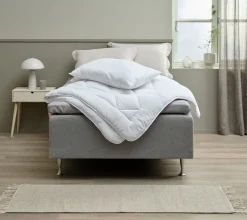 Synthetisch dekbed 135x200 STORFJELLET warm
