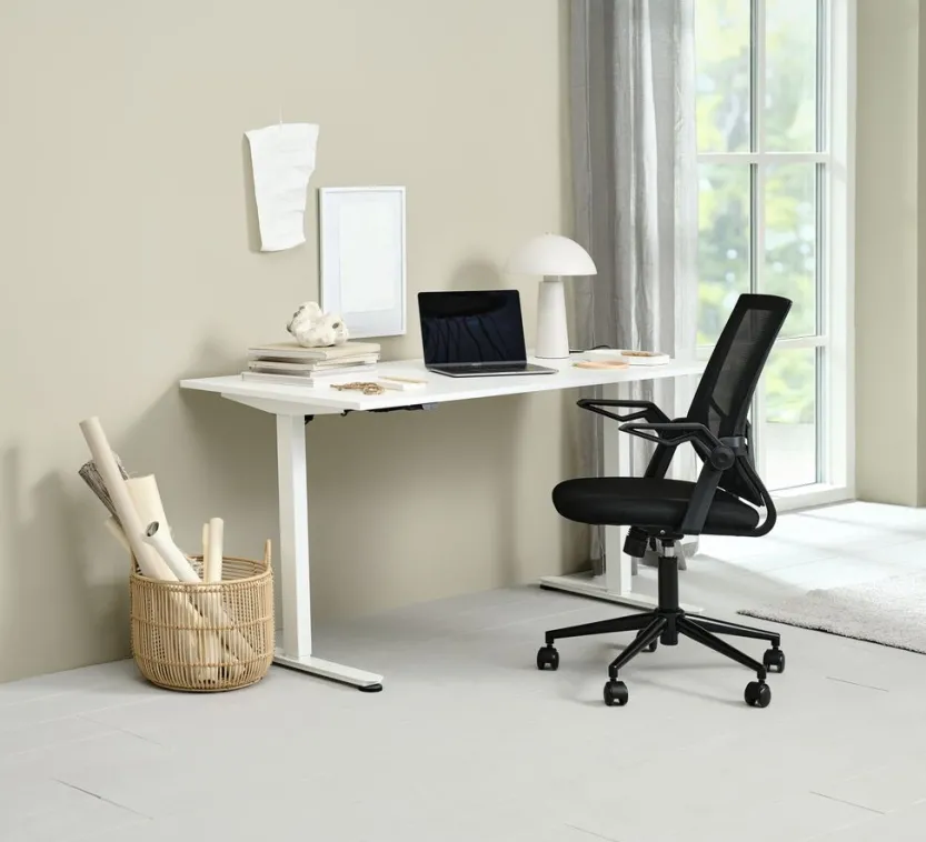 Verstelbaar bureau SVANEKE 60x120 wit